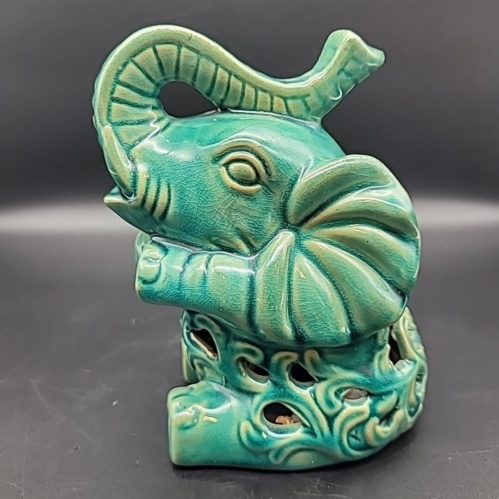 Trumpeting Elephant Sachet Holder‎ Pomander Emerald Green by GC Natural